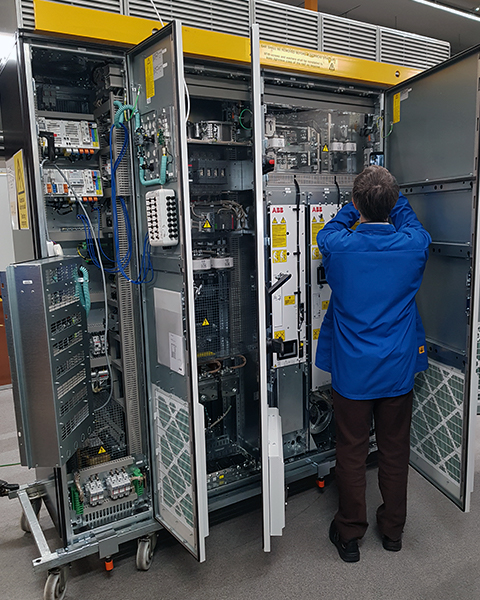 Замена старых преобразователей частоты SIEMENS, 1999г выпуска